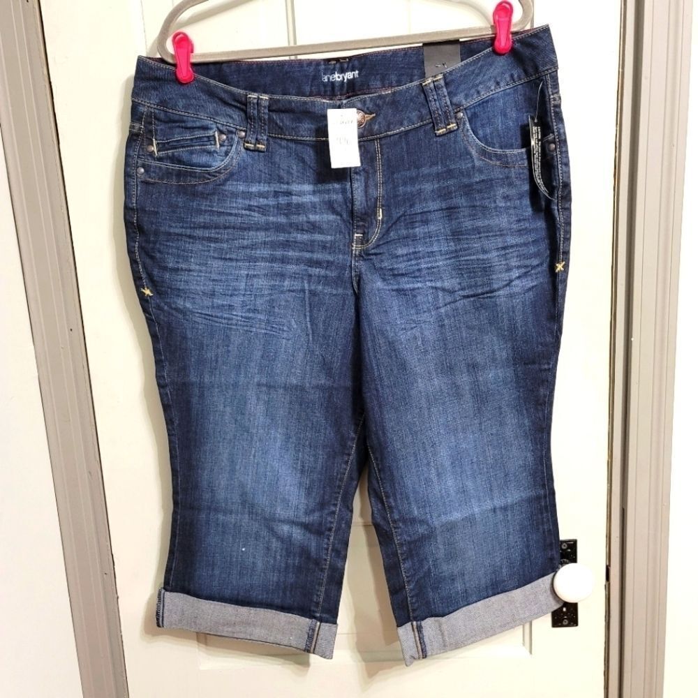 LANE Bryant Totally Cropped Dark Wash Jeans PETITE
